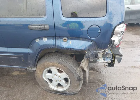 2004 Jeep Liberty Limited Edition from USA, damaged, VIN 1J4GL58K94W300593